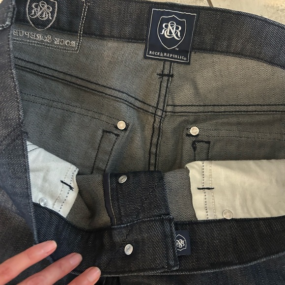 Rock & Republic Dark Denim Men's Jeans - Picture 4 of 6